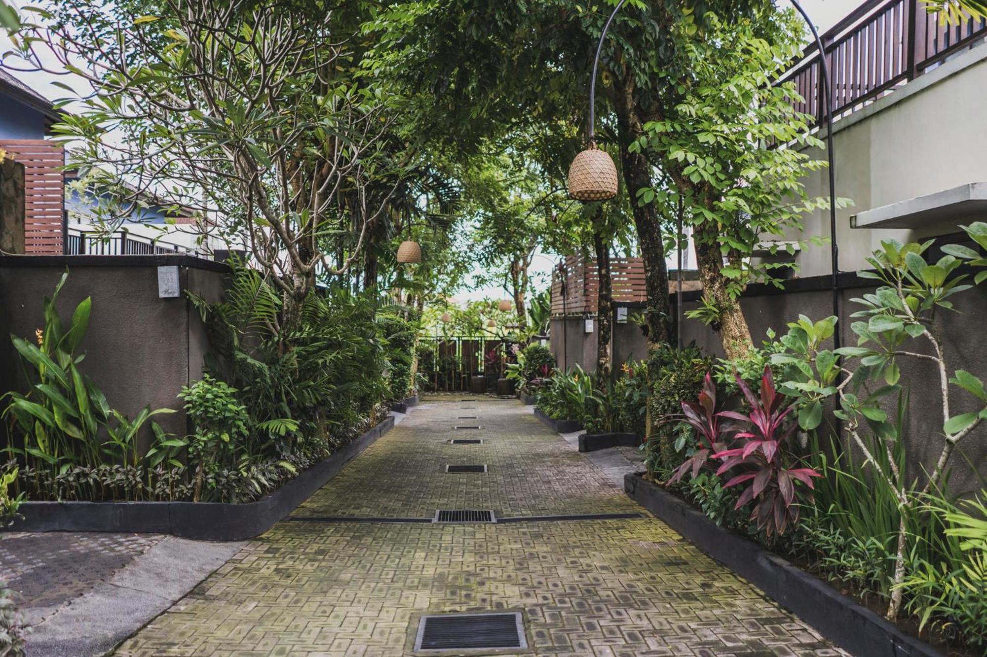 Canggu Circle Villa By Ini Vie Hospitality エクステリア 写真